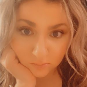 Meet your Posher, Jenna